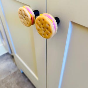 Sandwich Cracker Cabinet-Drawer Pulls/Fake Food/Food Décor/Unique Drawer Pulls/Funny Décor/Kitchen Décor/Pop Art/Fake Candy/Maximalist Décor