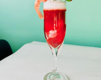 Bloody Mary Cocktail Lampe/Funky/Dopamin Dekor/Pop Art/Kitschig/Mid Century/Faux-Cocktail/Essen Dekor/Fake Food/Garnele/Bar Dekor/Küche