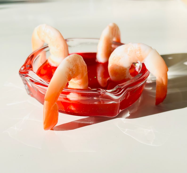 Shrimp Cocktail Aschenbecher/Funky/Skurril/Dopamin Dekor/Pop Art/Kitschig/Kitsch/Lustig/Seltsam/Speisedekor/Fake Food Bild 4