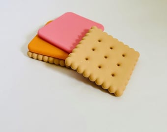 Sandwich Crackers Stackable Coasters/ Dopamine Decor Fake Food Unique Gift Idea Funny Coasters Resin Art Food Decor Kitschy Kitchen Decor