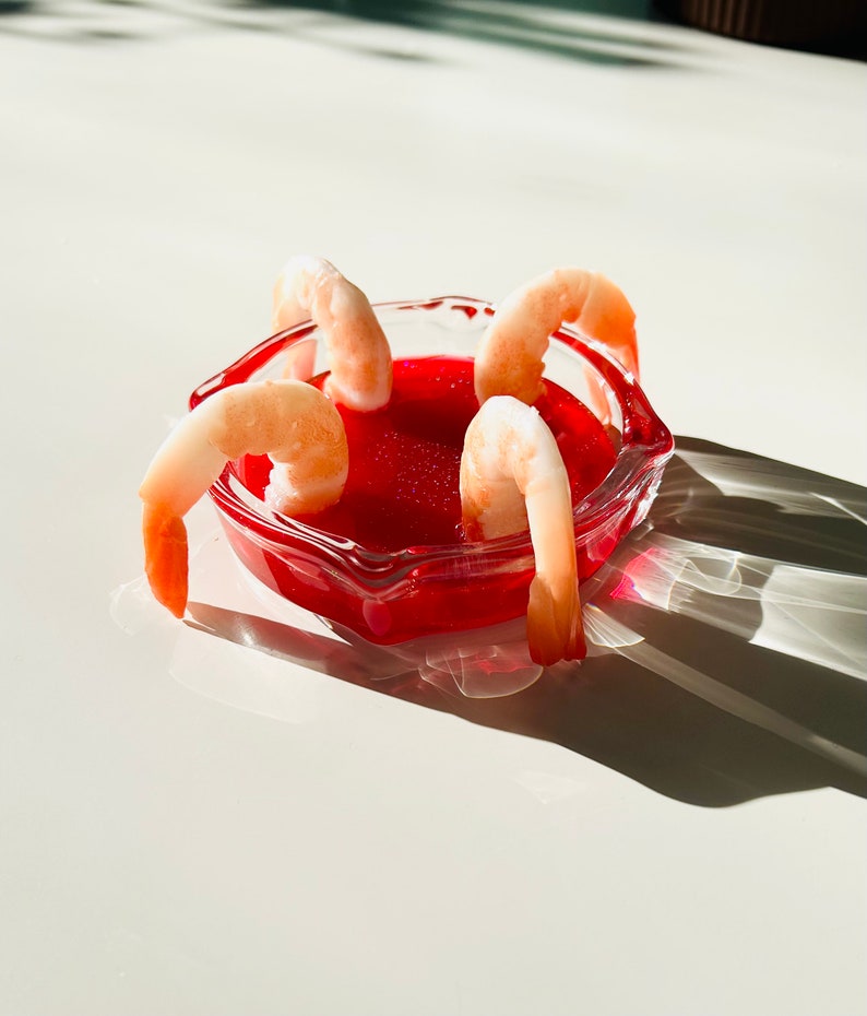 Shrimp Cocktail Aschenbecher/Funky/Skurril/Dopamin Dekor/Pop Art/Kitschig/Kitsch/Lustig/Seltsam/Speisedekor/Fake Food Bild 2