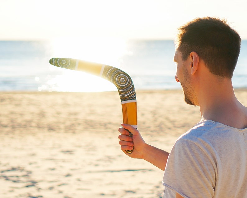 Boomerang Golden Sun, Outdoor Game, Personalized wooden boomerang, wooden gifts, Anniversary gift, Bumerang kaufen image 3