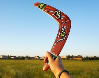 BOOMERANG "Kangaroo". Handcrafted and Flight-Tested Wooden Boomerang. Traditional type boomerang. Gift for father or husband