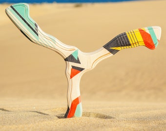 Boomerang "Huracán" / Juegos de césped / Juguete al aire libre / Regalo hecho a mano / Regalo para niño / Regalo para adolescente / Ligero, Delgado y Fácil de lanzar