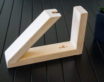 Wooden stand for boomerang. Universal Boomerang holder. Wood stand. Personalization available!