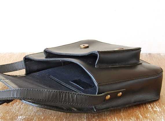 Sturdy Black Leather Bag Vintage Leather Purse Cross Body