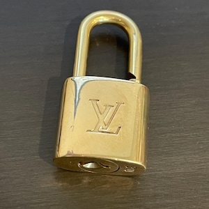 Cadeado Louis Vuitton e fechadura SEM CHAVE nº 310 latão nº 11227