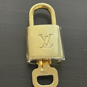 Cadeado especial Louis Vuitton Pinkerly e uma chave #316, fechadura de latão #11609