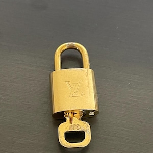 Cadeado Louis Vuitton e uma chave #307 fechadura latão escovado #11592