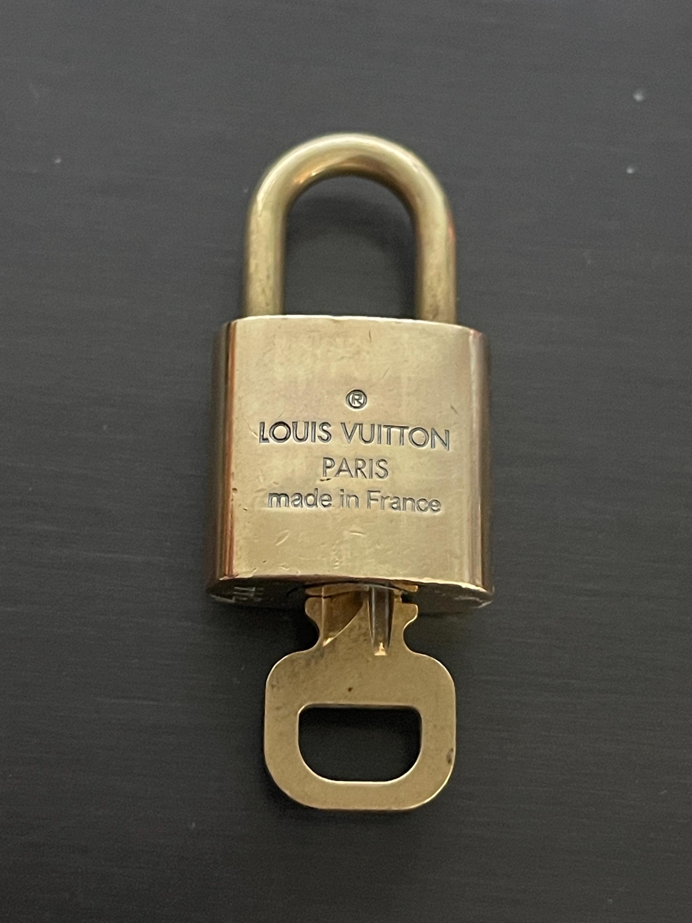 Pinkerly Special Louis Vuitton Padlock and One Key #344 Lock Brass
