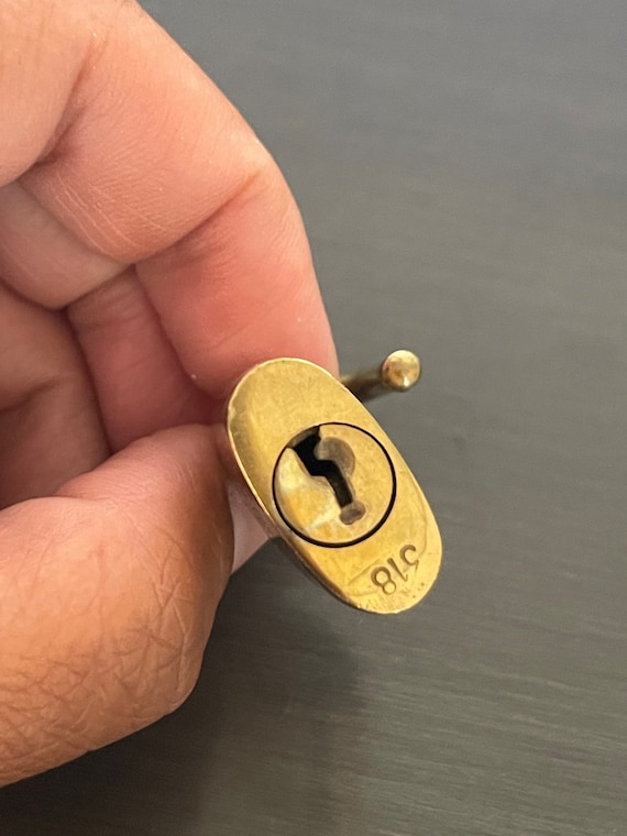 #318 Authentic LOUIS VUITTON Lock & Key set Padlock brass Unpolished LV