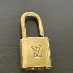 Cadeado Louis Vuitton e fechadura SEM CHAVE nº 310 latão nº 11700