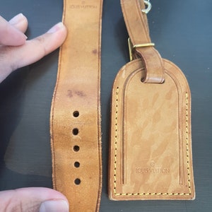 Louis Vuitton vachetta leather luggage ID tag name tag and loop buckle poignet #10983