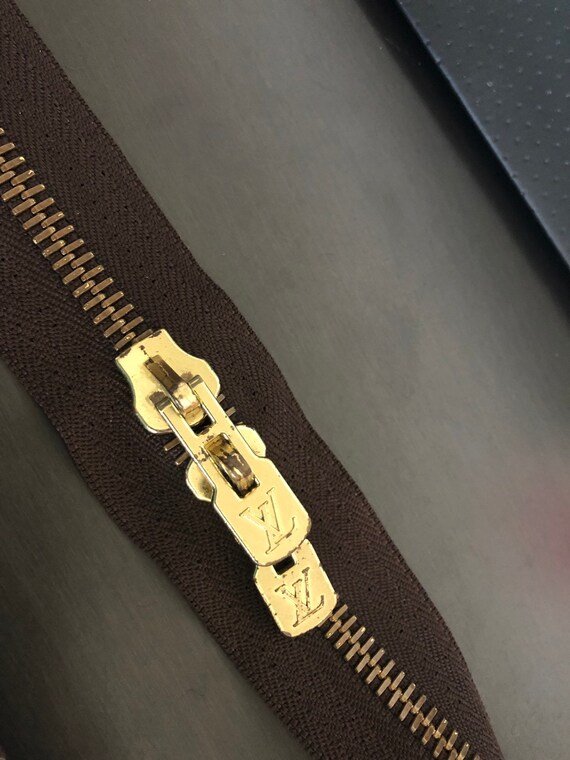 burberry zipper replacement