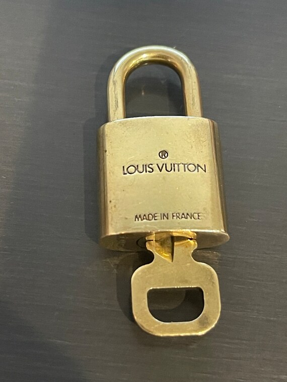 Louis Vuitton Brass Logo Lock and Keys with Box #318 For Sale at