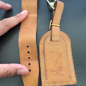 Etiqueta de identificação para mala de couro vachetta Louis Vuitton com etiqueta de identificação e fivela de alça nº 11691