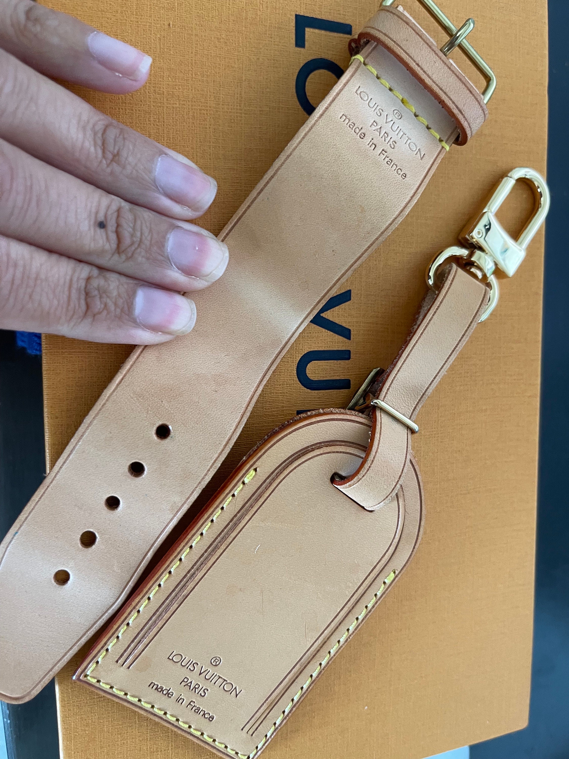 Louis Vuitton, Accessories, Louis Vuitton Vachetta Leather Money Clip