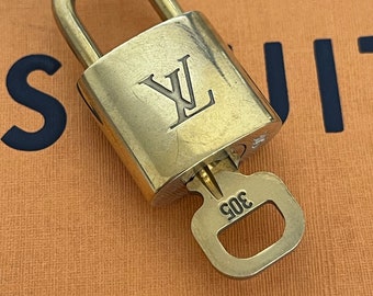 Pinkerly Special Louis Vuitton Padlock and One Key 347 Lock 