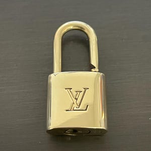 Cadeado Louis Vuitton e fechadura SEM CHAVE nº 310 latão nº 11641