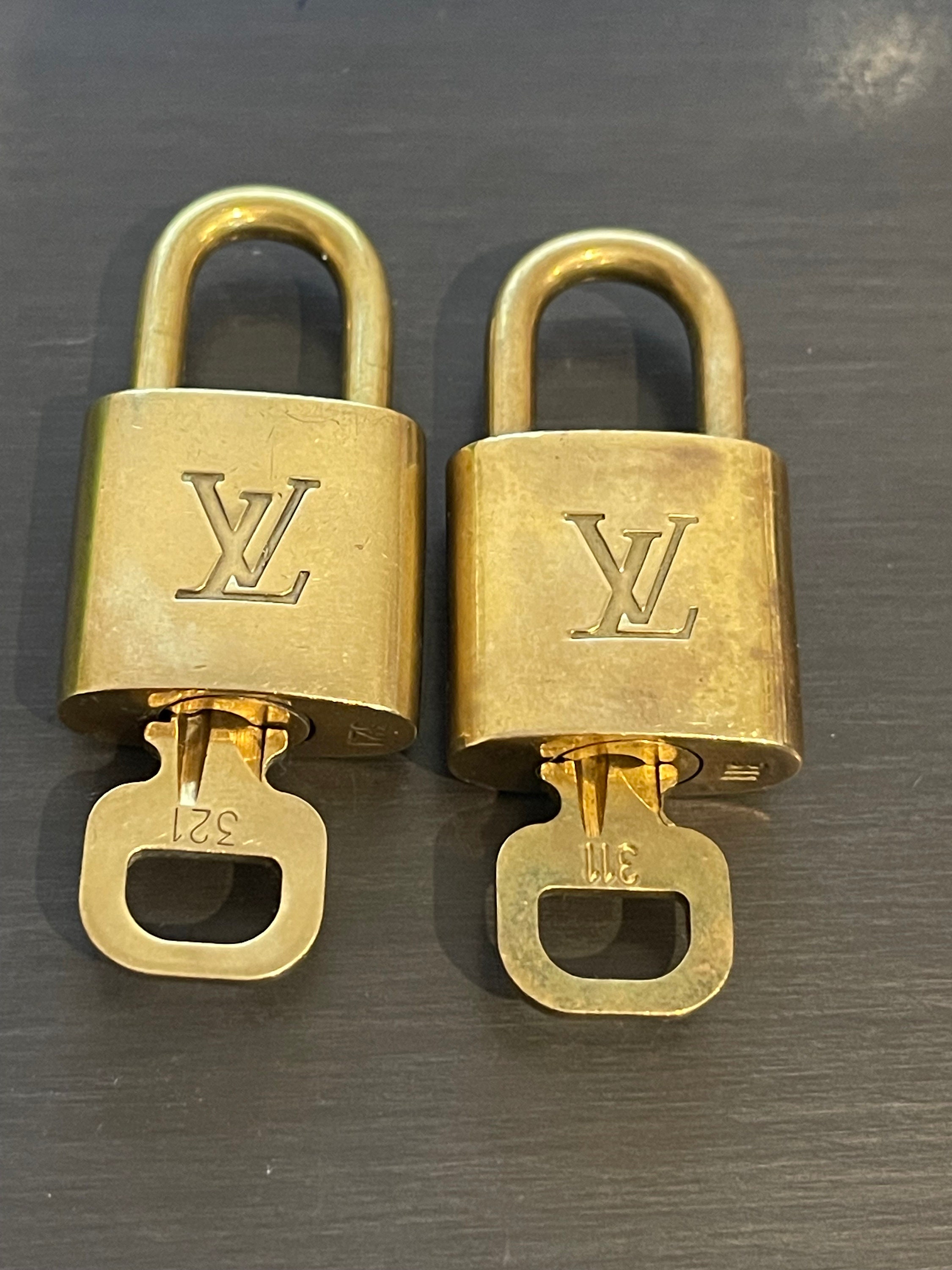Authentic Louis Vuitton Gold Brass Lock and Key Set 347 