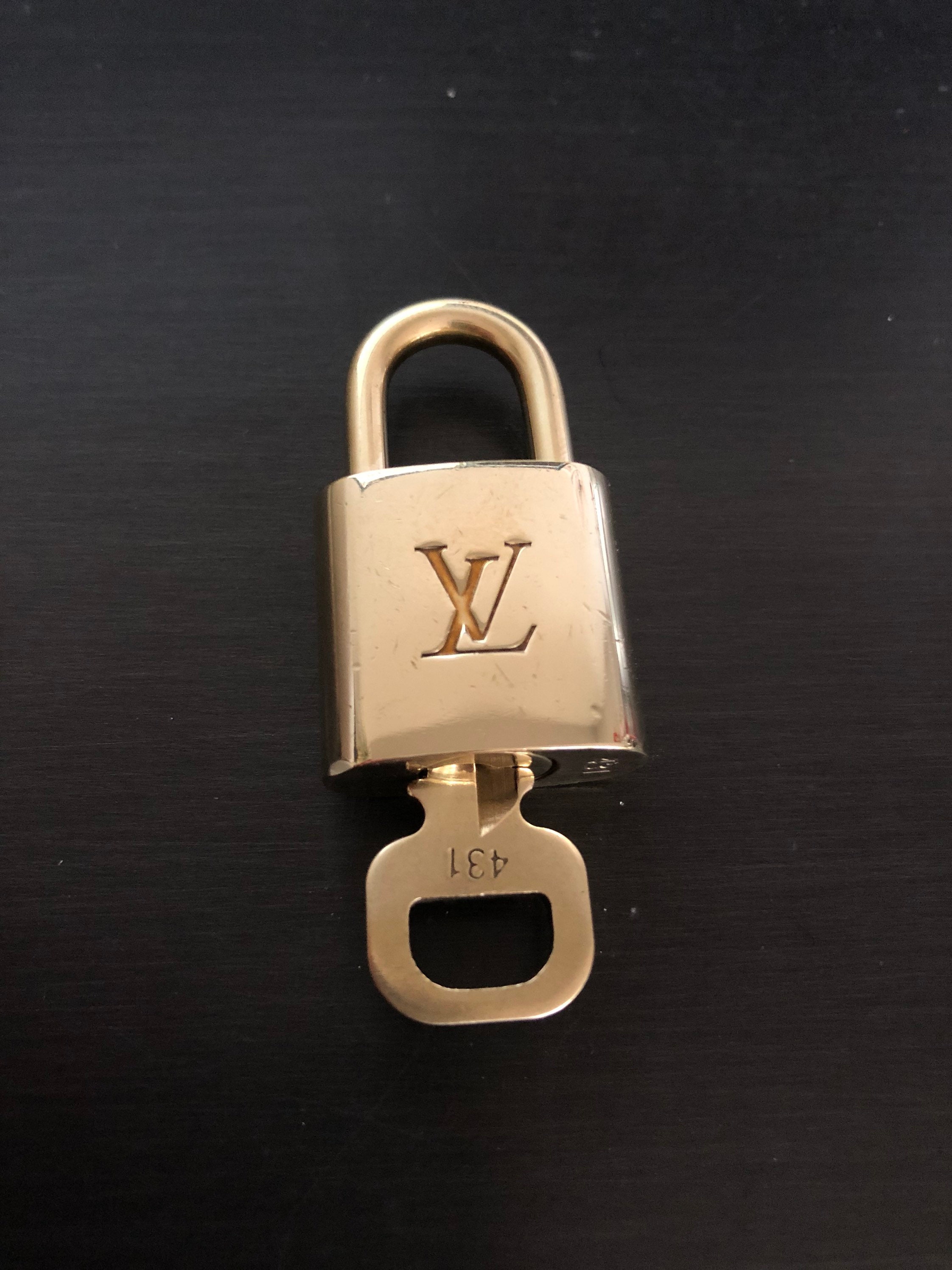 Pinkerly Special Louis Vuitton Padlock and One Key 318 Lock 