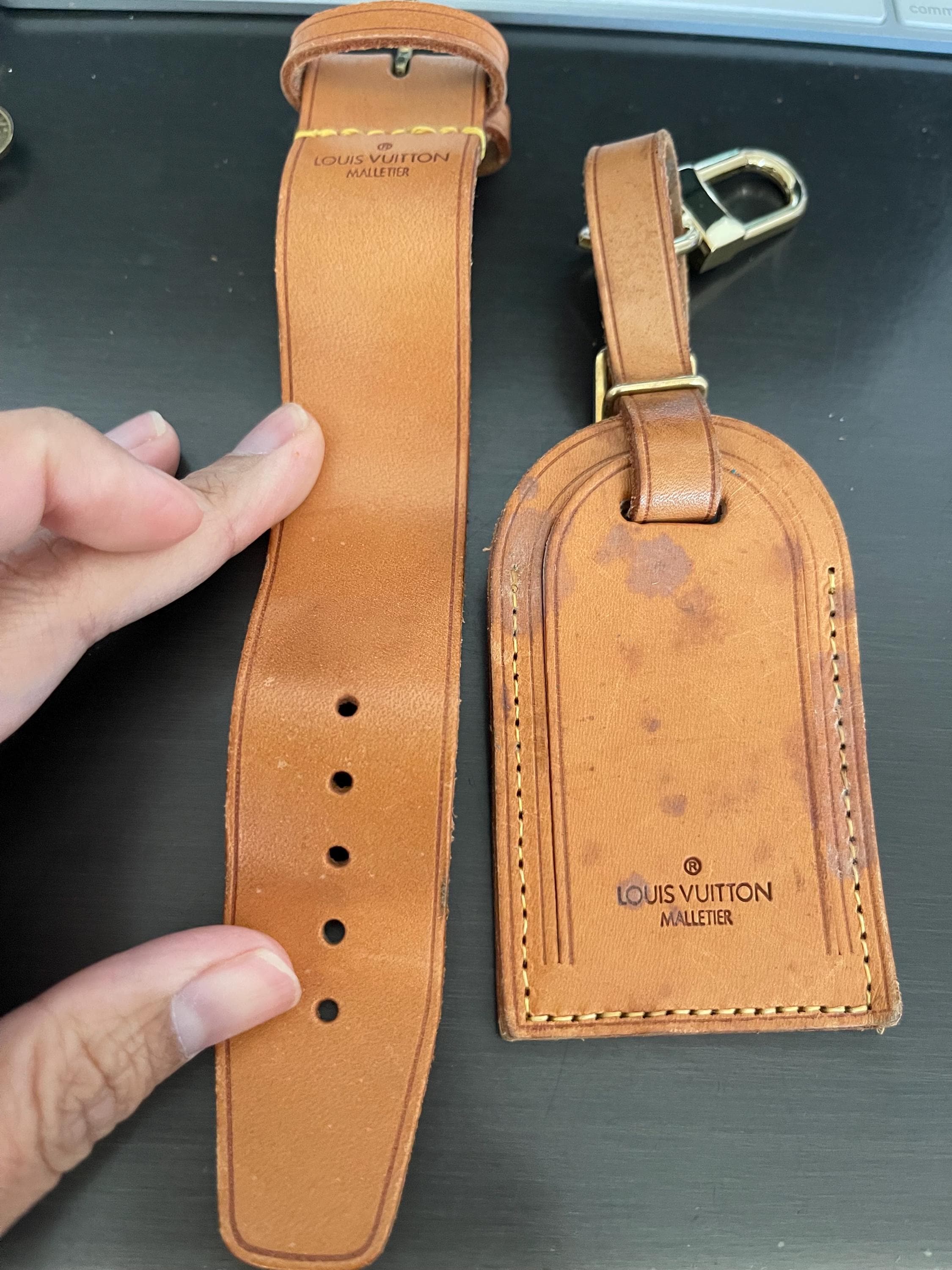 Louis Vuitton Vachetta Leather Luggage ID Tag Name Tag and  display picture 3