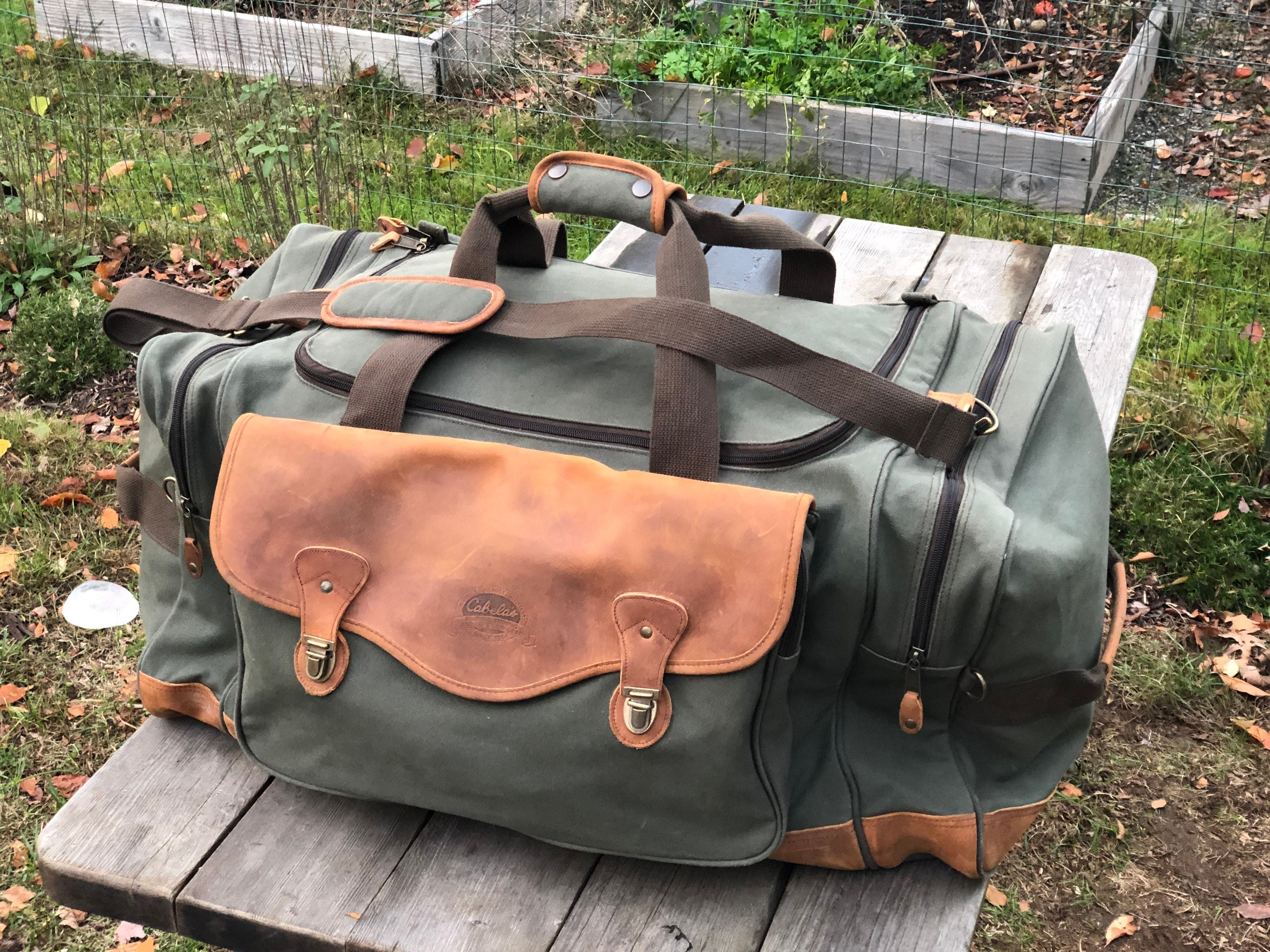 Super Nice Cabelas outback Series Leather Olive Canvas 28L Duffel
