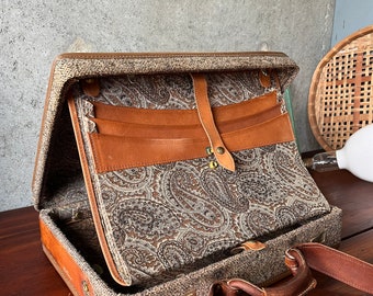 Vintage HARTMANN Luggage Brown Tweed + Leather 18" suitcase / briefcase -- Paisley Interior / Victoria Luggage NYC // 18"L // High Fashion