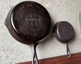 2 antique GRISWOLD cast iron skillets - double spout - estate find - clean! #7 - 701B (10") & #3 - 709B (6") // Camping / Hunting Cookware