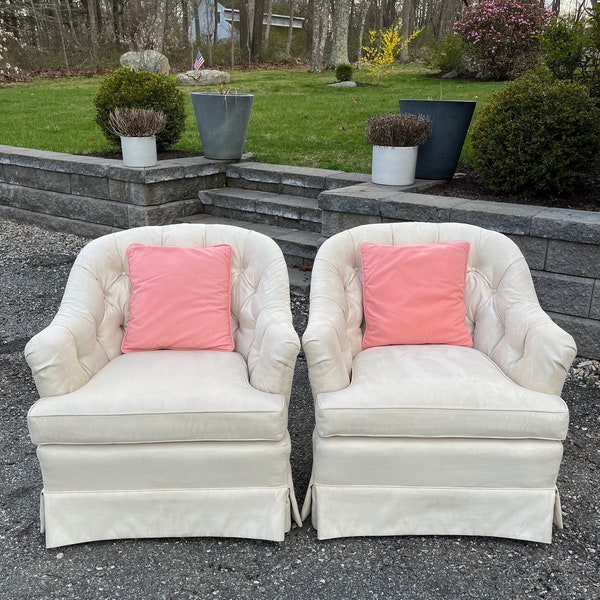 Pair vintage 1970s DREXEL barrel back / Button-tucked lounge chairs / armchairs / Freshly recovered - milo baughman era -