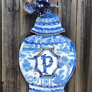 Chinoiserie Ginger Jar Blue White Door Hanger. Year Round door hanger. Artist Tree. My Artist Tree.