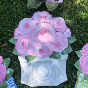 Pink roses in wood planter. Summer door hanger. Artist Tree. My Artist Tree