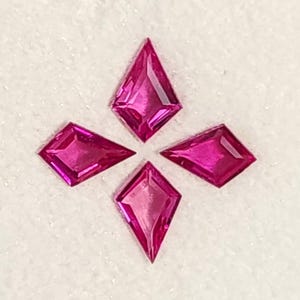 0,54 ct Kite Fuchsia Rosa Naturlig Rubin Set Madagaskar 4 st