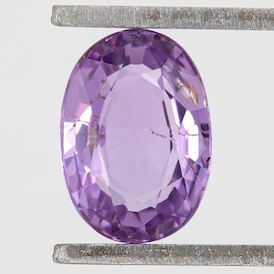 1.02ct Natural Lavender Purple Sapphire Oval Cut Gemstone for Engagement Ring or Jewelry | Heated Madagascar Stone