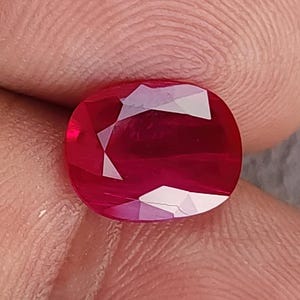 Only Heat - Natural Ruby 2.41 ct Cushion Vivid Pinkish Red 10.2x8.1mm