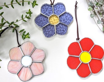 stained glass hippy flower / suncatcher flower ornament / friend gift