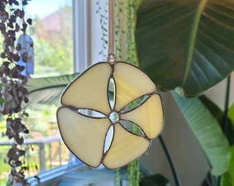 Stained Glass Sand Dollar Suncatcher: Handmade Ocean Decor
