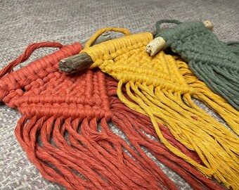 Mini Macrame Wall Hanging