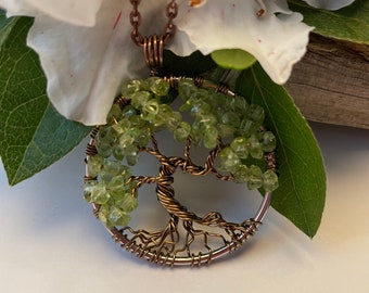 Peridot Tree Of Life Necklace Green Peridot Pendant Antique Copper Full Trunk Brown Chain Semi Precious Gemstone Jewelry August Birthstone