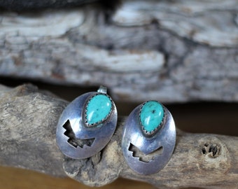 Southwestern | Vintage | Southwest | Teardrop | Cut out | Blue | Turquoise | Sterling Silver | Stud | Post | signed W | Earrings