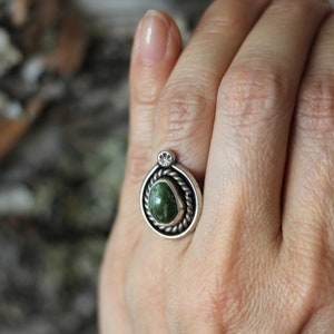 Vintage Delicate Fred Harvey Era Green Damele December Birthstone Turquoise Ring size 5.5 weighs 6.5 grams Bild 4