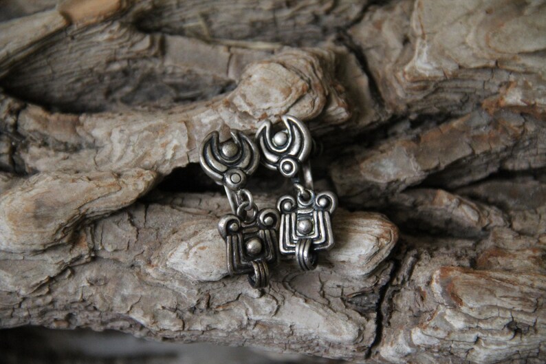 Stunning Peruvian Design Screw back Earrings 13.8 grams Sterling Marked 800 Vintage Dangle Made in Mexico