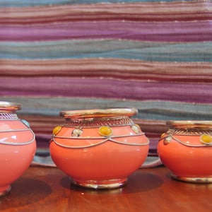 Ceramic Moroccan Ashtray Salmon Pink with  Metal inlaid Motif Accent