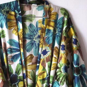Vintage Kimono Robe 80er Jahre Floral Kimono Robe Japanische Dressing Boho Dessous Jacke SZ Bild 2