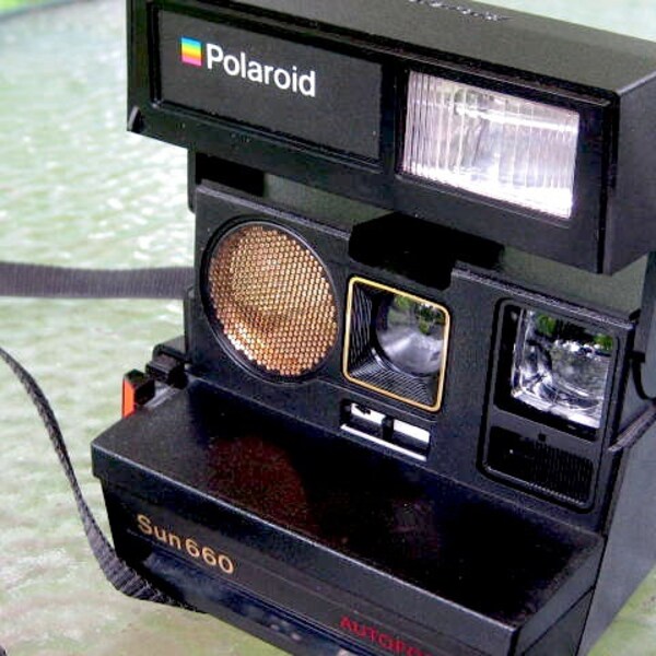Working Tested Polaroid Sun 660 made in UK