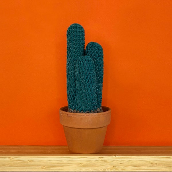 Crocheted cactus - Organ pipe