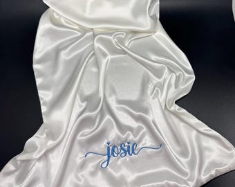Personalized Satin Pillowcase | Custom Name Pillowcase | Silky Hair & Skin Pillow Cover | Bridesmaid Gift | Anti Frizz Pillowcase