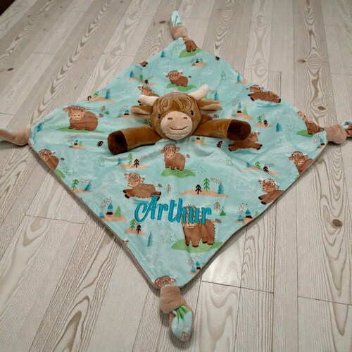 Doudou personnalisé pour bébé, motif vache des Highlands – Peluche douce et confortable