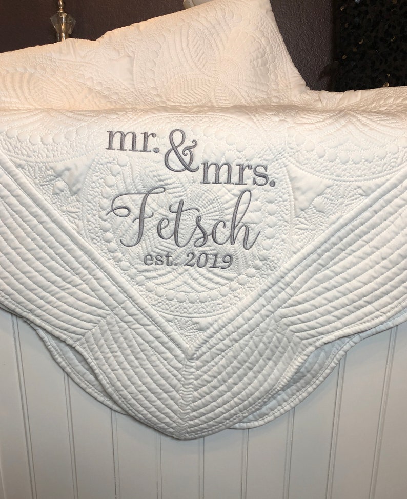 Personalized Wedding Quilt Couple Gift 5th Anniversary Gift Etsy