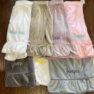 Monogram Spa Wrap for ladies, personalized minky bath wrap, Monogrammed shower wrap girlfriend gift bridesmaid gift, gift for the graduate